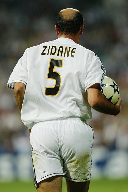 Jersey Real Madrid 05/06 Local Manga Larga Zidane 5
